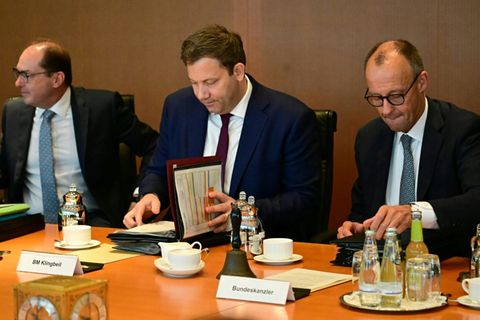 Kabinettsitzung mit Kanzler Merz