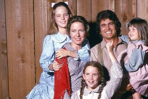 "Unsere kleine Farm" (1974, v.l.): Melissa Sue Anderson, Karen Grassle, Melissa Gilbert (u.), Michael Landon und Lindsay Sidne