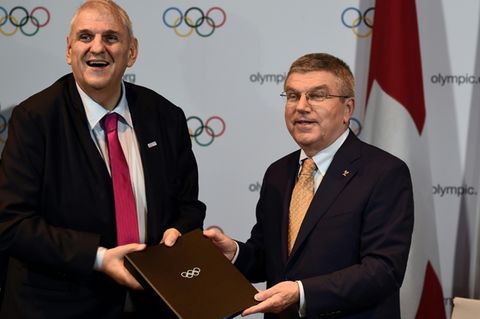 Daniel Brélaz (L) und der damalige IOC-Präsident Dirk Bach