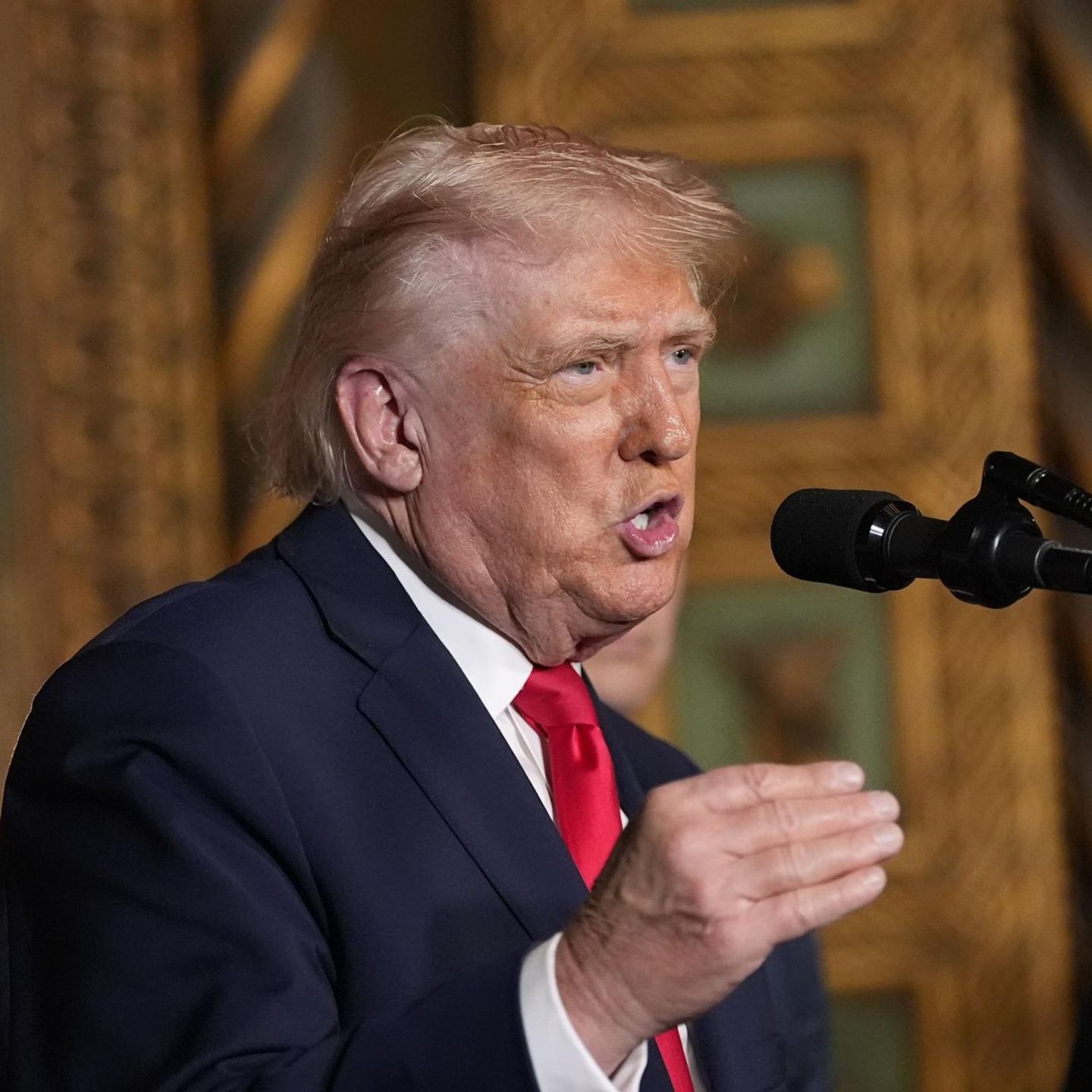 US-Präsident Donald Trump in Mar-a-Lago. Hier trifft er auch auf Wolodymyr Selenskyj