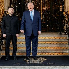 Donald Trump und Wolodymyr Selenskyj vor Trumps Anwesen Mar-a-Lago in Florida