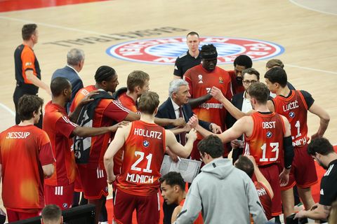 Die Bayern-Basketballer haben unter der Leitung von Svetislav Pesic einen Heimsieg eingefahren. (Archivbild) Foto: Matthias Stic