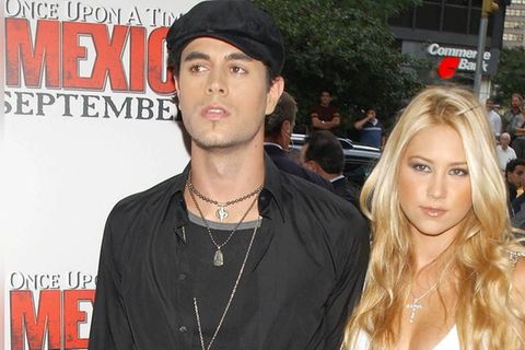 Enrique Iglesias und Anna Kournikova präsentieren ihre vier Kinder.