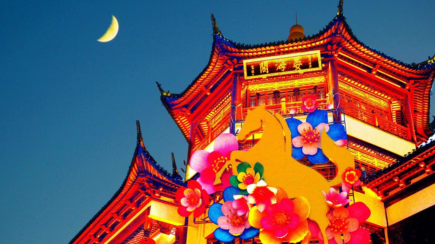 Dekorationen für das Jahr des Pferdes in China