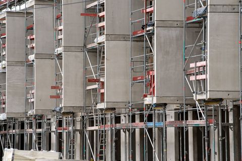 Wer in München eine Eigentumswohnung kaufen will, blutet finanziell auch als Besserverdiener. Im deutschlandweiten Schnitt jedoc