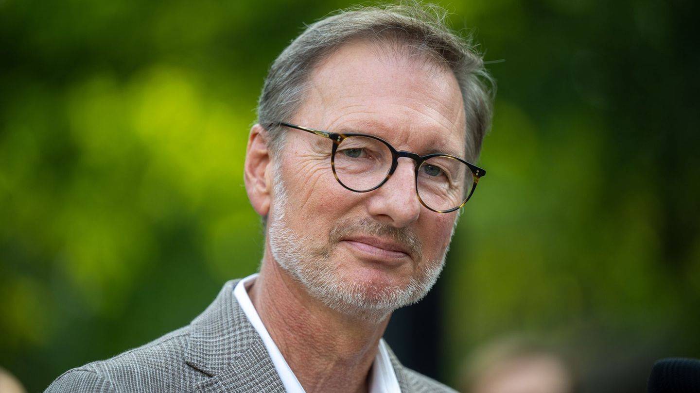 Zoodirektor Andreas Knieriem spricht sich angesichts der Lärmbelastung für Tiere an Silvester für ein generelles Böllerverbot au