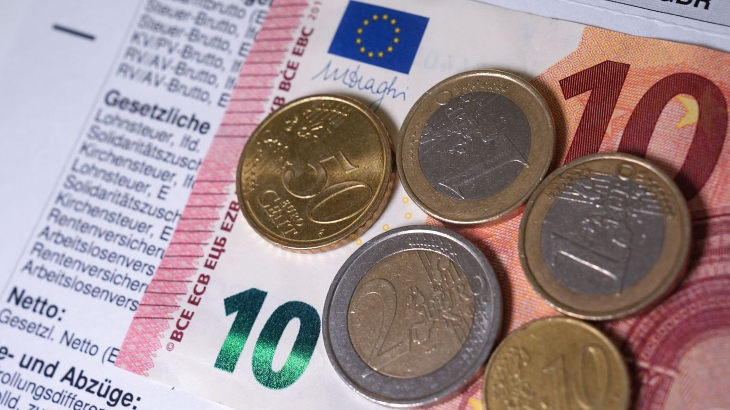 Arbeit-Gewerkschaftsbund-Mehr-Mindestlohn-f-r-159-000-Besch-ftigte