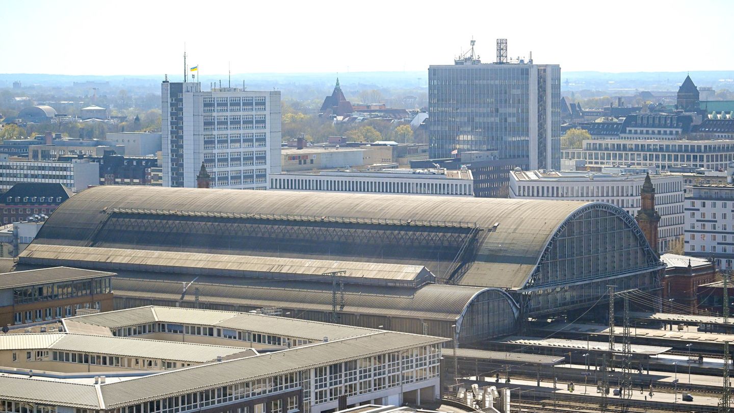 Hauptbahnhof-Bremen-Flaschensammler-fast-von-ICE-berfahren
