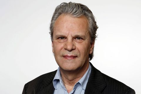 Die Schauspielerin Katja Riemann würdigte ihren verstorbenen Ex-Partner und Kollegen Peter Sattmann. Foto: Jens Ressing/dpa