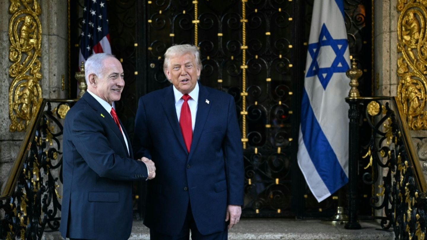 Trump bekräftigt bei Treffen mit Netanjahu Forderung nach Hamas-Entwaffnung