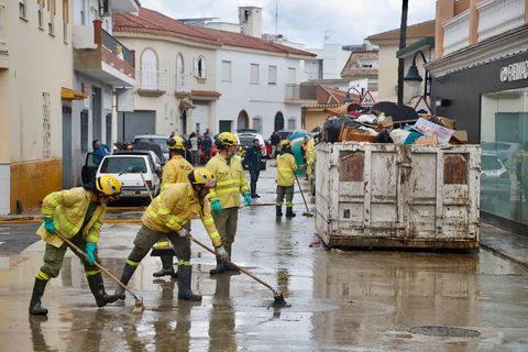 Drei Menschen starben durch Hochwasser nach heftigen Regenfällen in Südspanien. Foto: Álex Zea/EUROPA PRESS/dpa