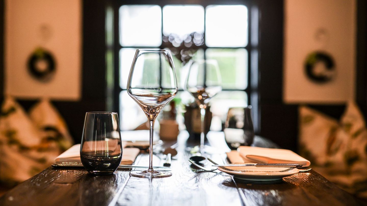 Dehoga: Gäste trinken weniger Alkohol (Foto-Archiv). Foto: Christoph Reichwein/dpa