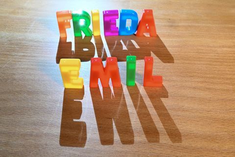 Frieda und Emil sind in MV die beliebtesten Vornamen. (Symbolbild) Foto: Bernd Weißbrod/dpa