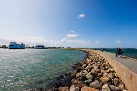 Schleswig-Holstein will sein Angebot im barrierefreien Tourismus stärken. (Archivbild) Foto: Frank Molter/dpa