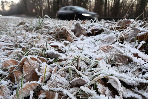 Kalte Luft kommt nach Rheinland-Pfalz und ins Saarland. (Symbolbild) Foto: Bernd Weißbrod/dpa