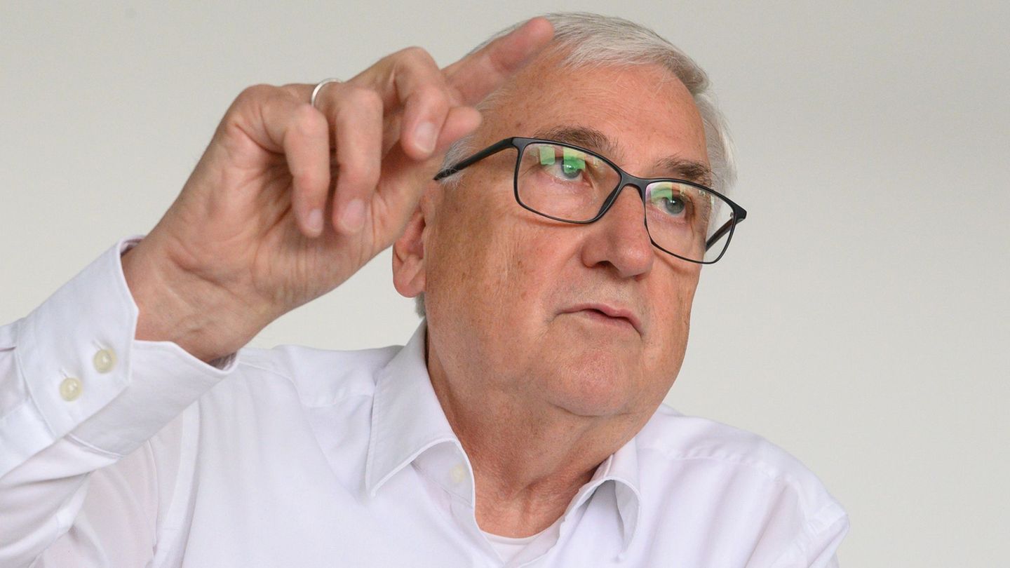 Sachsen-Anhalts Finanzminister (CDU) rechnet mit einem schnellen Einsatz des Infrastruktur-Sondervermögens. (Archivbild) Foto: K