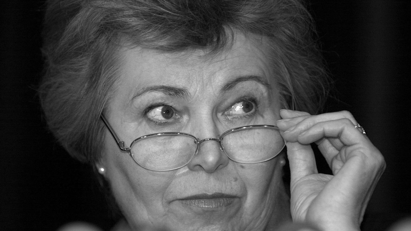 Für die FDP war Wagner Vizepräsidentin des Landtags, Fraktionsvorsitzende in Hessen, Mitglied im Bundesvorstand - und auch Stadt