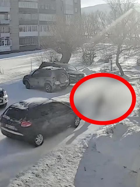 Sechsjähriger wird von einem Auto erfasst.