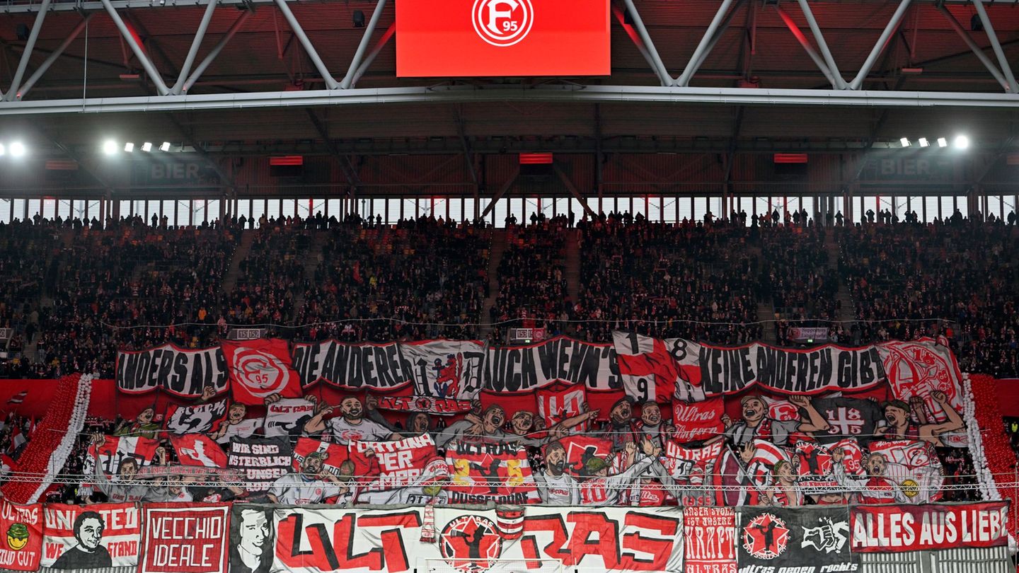 Die Fans von Fortuna Düsseldorf dürfen sich auf einen neuen Spieler freuen. (Archivbild) Foto: Anke Waelischmiller/dpa