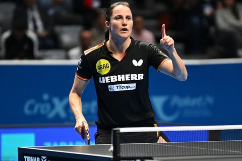Europas Nummer eins: Tischtennis-Spielerin Sabine Winter. Foto: Manfred Schillings/dpa