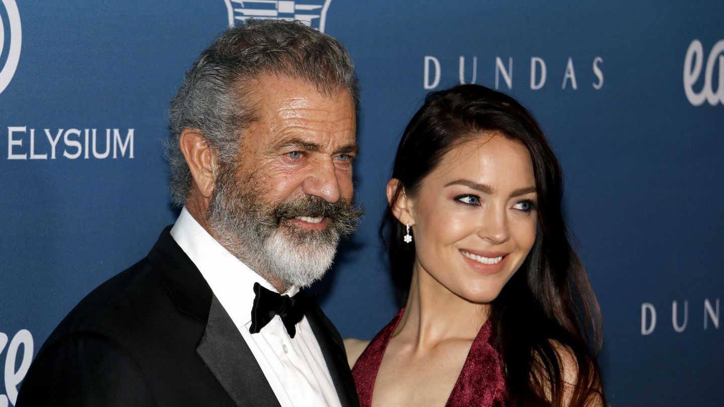 Mel Gibson und Rosalind Ross