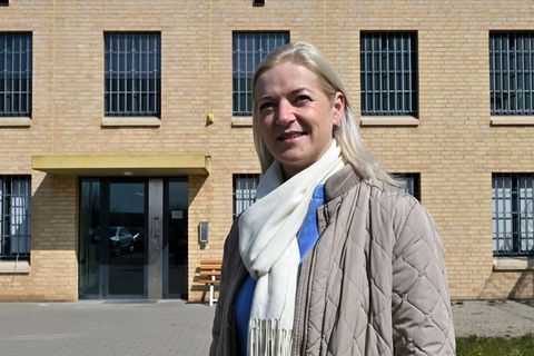 Die Thüringer Abschiebehaftanstalt in Arnstadt wurde im Sommer 2025 eröffnet. Foto: Martin Schutt/dpa