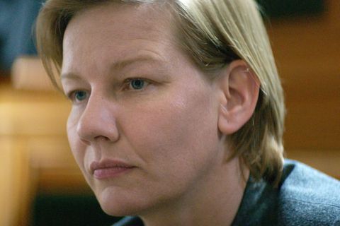 Was hat Sandra (Sandra Hüller) mit dem Todessturz ihres Ehemannes zu tun?