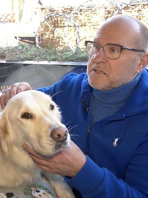 Jörg Müller mit einem Hund