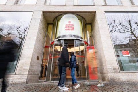 Eingang der Bonner Sparkasse