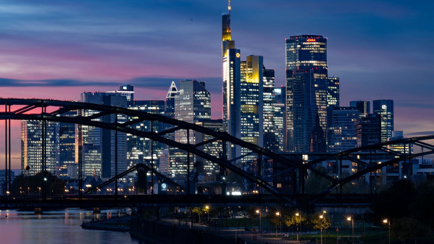 Frankfurt und die Rhein-Main-Region sind 2026 "World Design Capital". (Archivbild) Foto: Boris Roessler/dpa