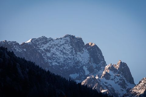 Am Neujahrstag soll es in Bayern Richtung Alpen sonnig werden. (Archivbild) Foto: Daniel Karmann/dpa