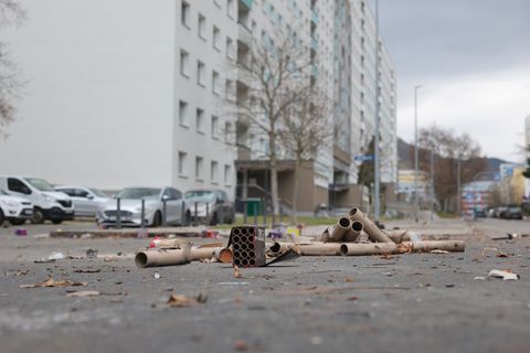 Der Rauch der Silvesterknaller hat sich verzogen, aber es bleibt auch so eher trüb in den kommenden Tagen bei Wolken verhangenen