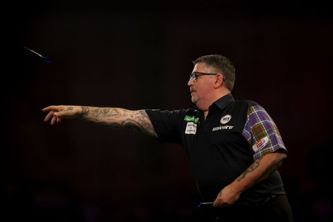 Gary Anderson träumt vom dritten WM-Titel Foto: Steven Paston/PA Wire/dpa