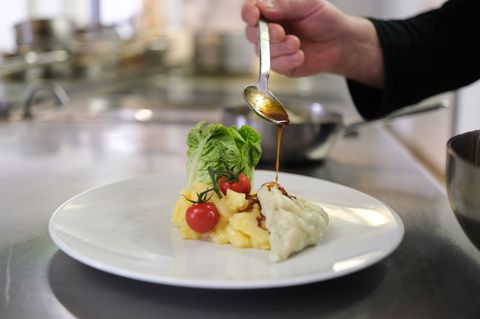 Die Umsätze im Südwest-Gastgewerbe sind zuletzt gesunken. (Symbolbild) Foto: Bernd Weißbrod/dpa