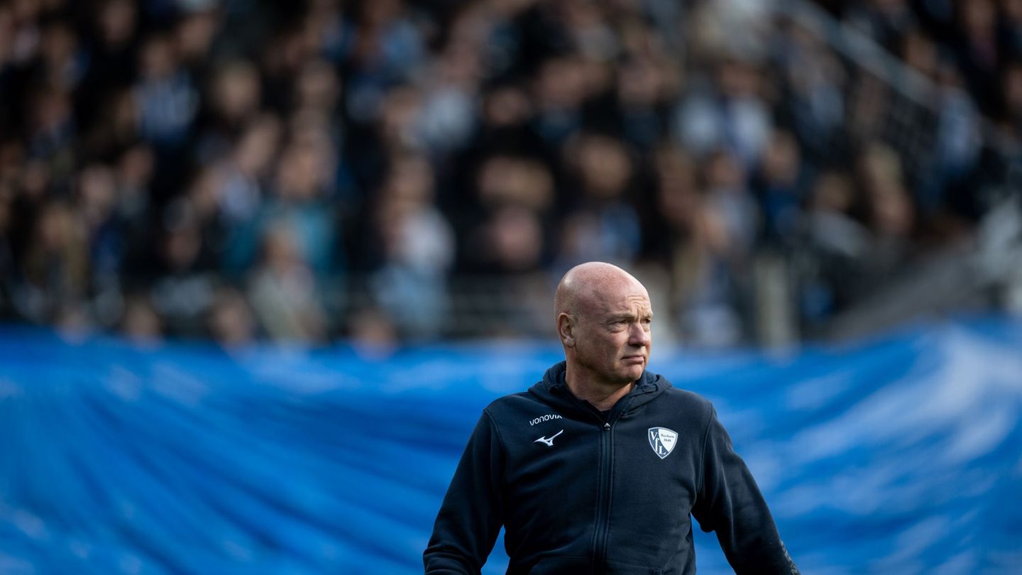 Türkische Sonne statt Winter in Bochum: Der VfL um Trainer Uwe Rösler reist kurzfristig zum Trainingslager in die Türkei. (Archi