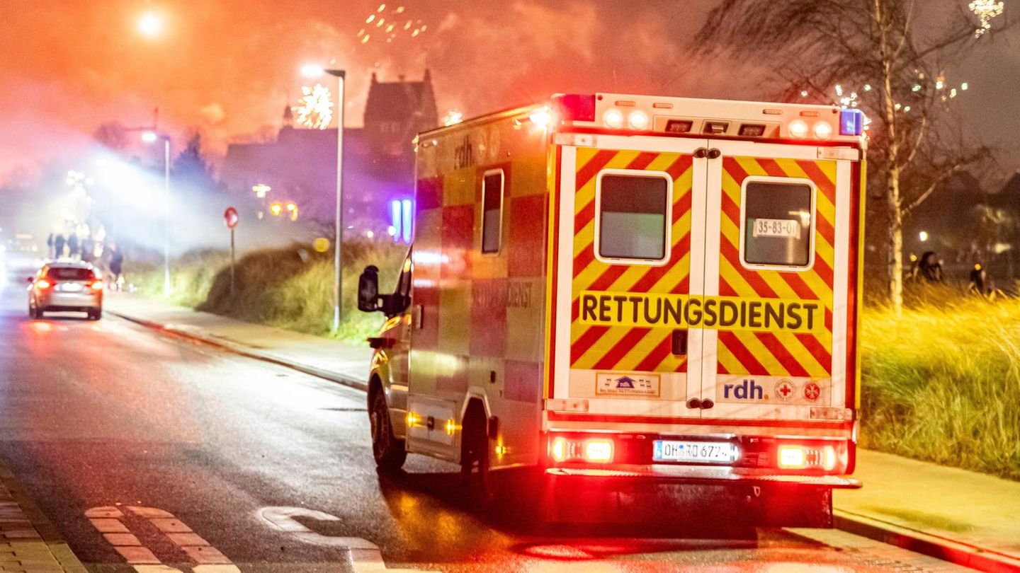 Zehn Rettungswagen waren am Timmendorfer Strand im Einsatz