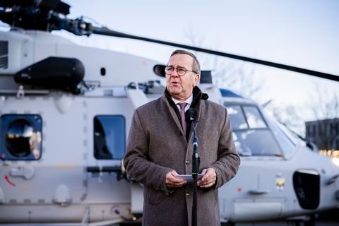 Verteidigungsminister Pistorius bezeichnet den neuen Wehrdienst als "zentralen Baustein für die Zukunftsfähigkeit unserer Bundes