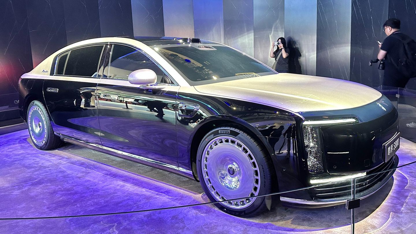 Der Maextro S800 erinnert an einen Maybach, der dann nie gebaut wurde