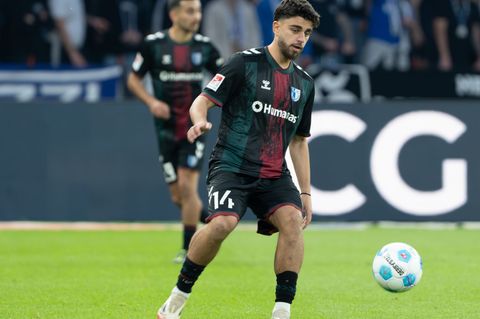 Trägt künftig das Ulmer Trikot: Abu-Bekir Ömer El-Zein Foto: Soeren Stache/dpa