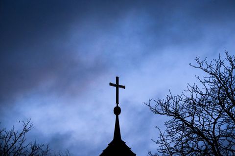 Die Evangelischen Landeskirchen in Westfalen und im Rheinland bieten jetzt Opfern von sexualisierter Gewalt eine neue externe An