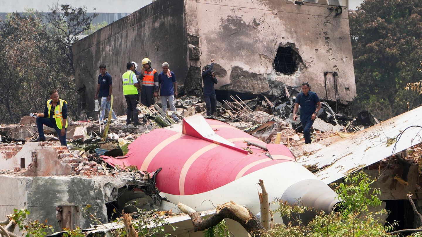 Zahl der Opfer gestiegen: Bilanz: Erneut hunderte Tote im zivilen Luftverkehr