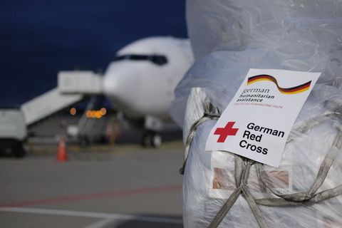 Das DRK liefert bereits zum 21. Mal Hilfsgüter für den Gazastreifen. (Archivbild) Foto: Sebastian Willnow/dpa