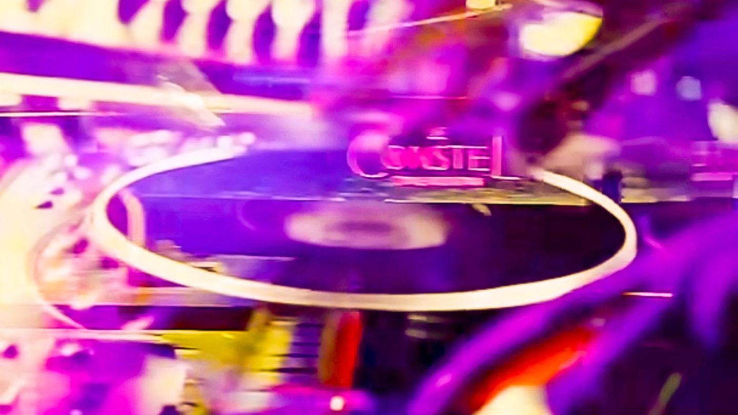 Feuer in Crans-Montana: Das ist über die Todes-Bar "Le Constellation" in der Schweiz bekannt