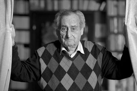 Walter Schultheiß ist im Alter von 101 Jahren gestorben. (Archivbild) Foto: Marijan Murat/dpa