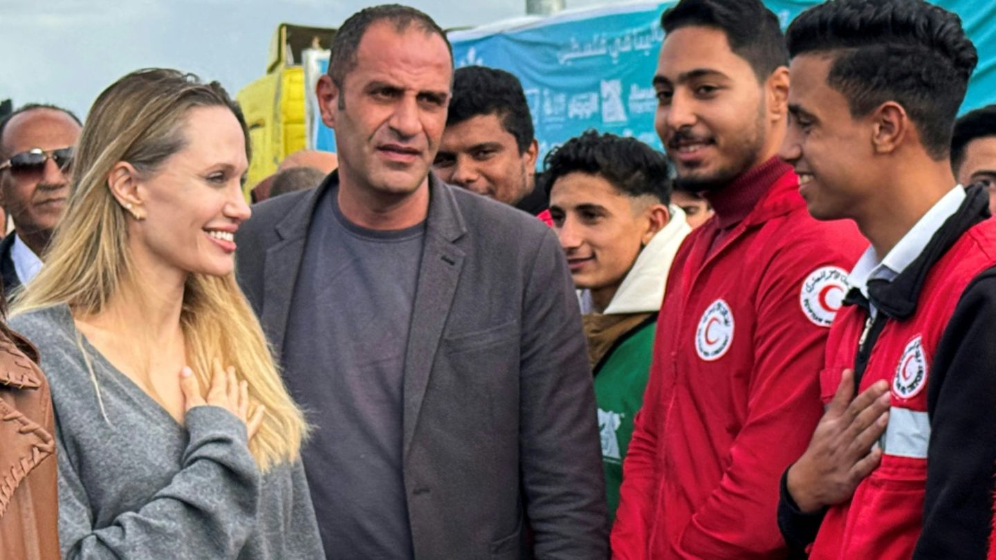 Hollywood-Star Angelina Jolie besucht Grenzübergang Rafah