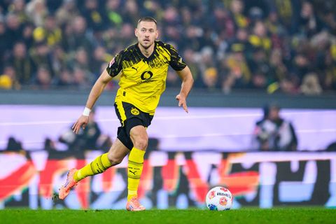 Waldemar Anton soll erst im Laufe des Trainingslagers in Mannschaftstraining einsteigen Foto: Tom Weller/dpa