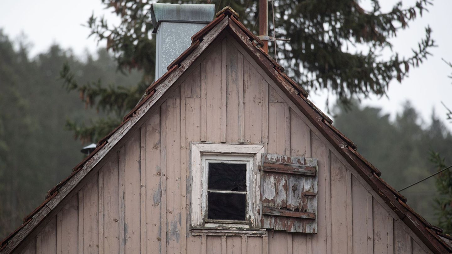 Häufig sind es Schrottimmobilien, die als Fiskalerbschaften beim Land landen. (Symbolbild) Foto: Marijan Murat/dpa