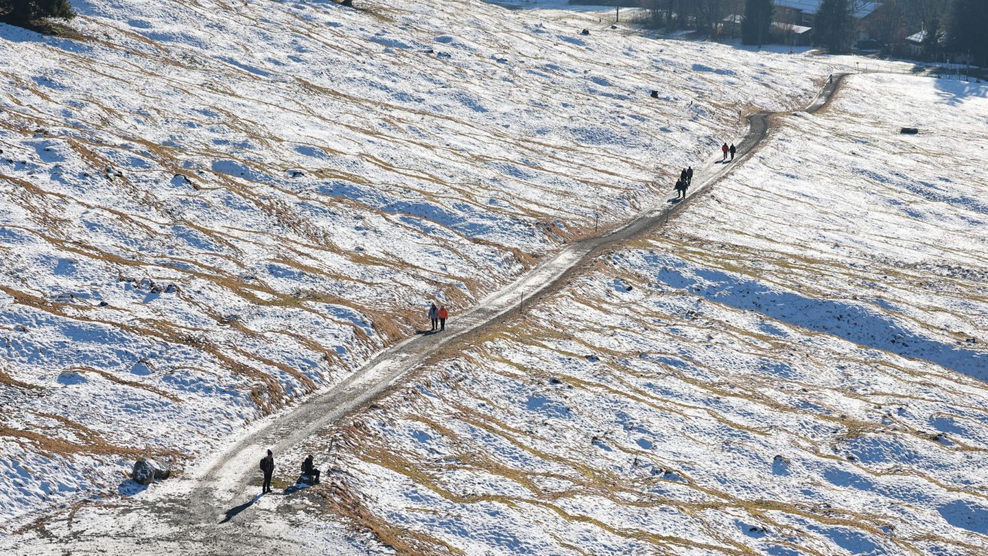 Im Süden Bayerns können sich die Menschen vor allem am Sonntag über viel Sonnenschein freuen. (Symbolbild) Foto: Daniel Karmann/