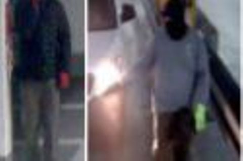 Aufnahmen einer Überwachungskamera zeigen einen Maskierten mit roten und einen mit grünen Handschuhen