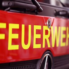 Die Feuerwehr musste 100 Kubikmeter Wasser abpumpen. (Symbolbild) Foto: Uli Deck/dpa